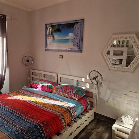 Apartmán Casa Del Cicloturista Santadi Exteriér fotografie
