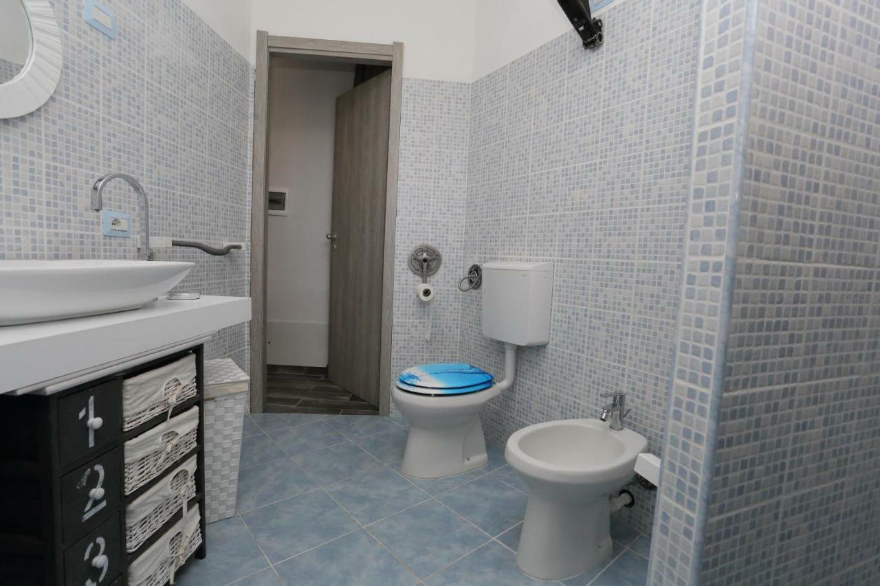 Apartmán Casa Del Cicloturista Santadi Exteriér fotografie