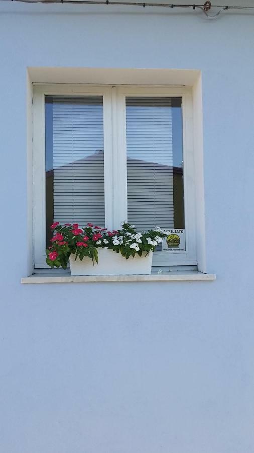 Apartmán Casa Del Cicloturista Santadi Exteriér fotografie